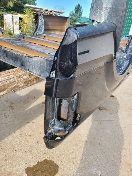 Pickup Box 8' Box Fits 15-20 FORD F150 PICKUP 558373