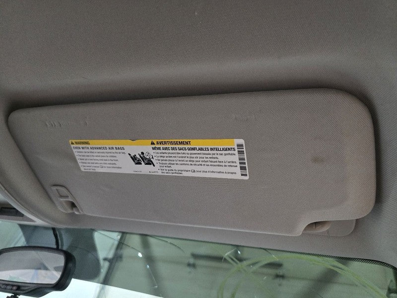 Passenger Right Sun Visor Illuminated Fits 07-14 ESCALADE 634892