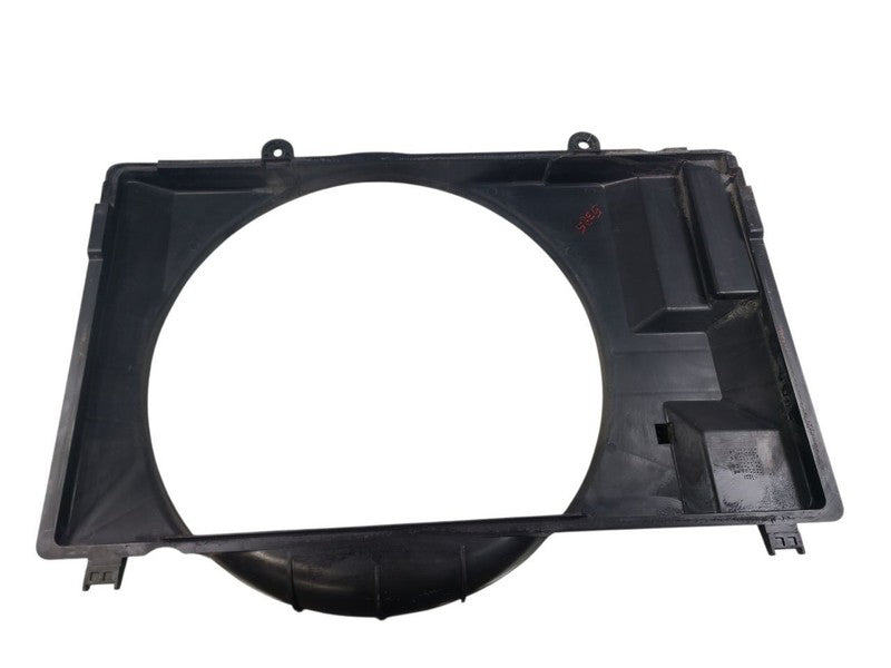 LANDCRUIS 1996 Radiator Shroud 658012