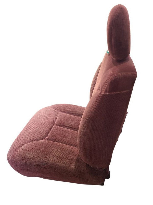TCHEV2500 1995 Front Seat 670773
