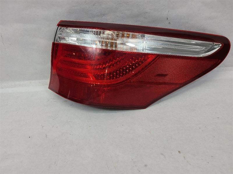 Passenger Tail Light Quarter Panel Mounted Fits 07-09 LEXUS LS460 5609