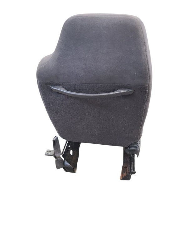 RAM2500   1999 Front Seat 680614