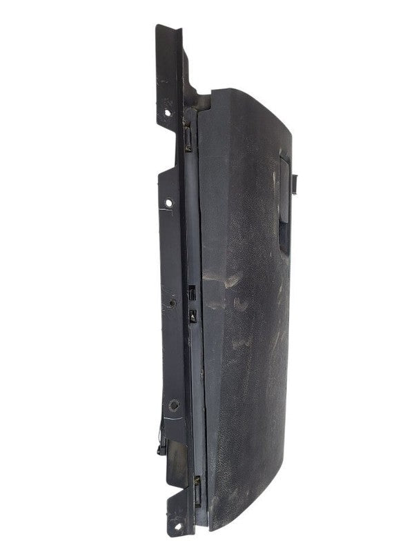 RAM2500   2019 Glove Box 674160