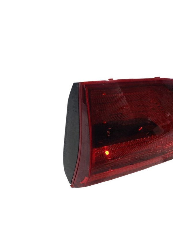 Passenger Tail Light Liftgate Mounted Incandescent Fits 17-19 SPORTAGE