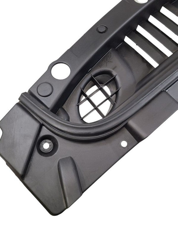 SILVRDO15 2022 Radiator Cover Baffle 617650