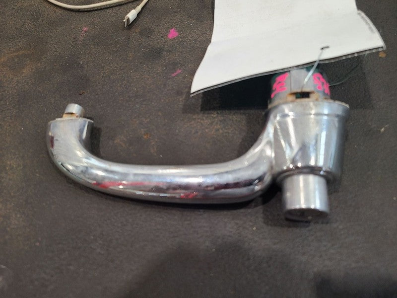 BUICK     1951 Door Handle Exterior 656430