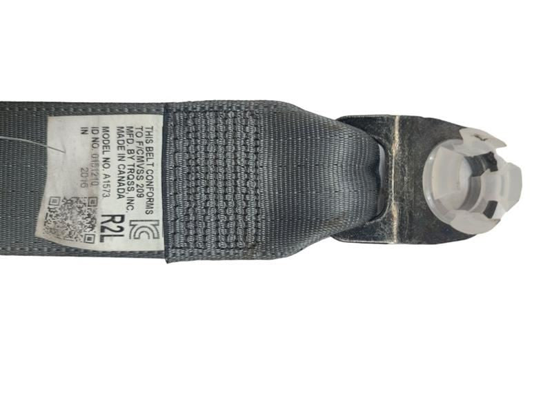SIENNA    2017 Seat Belt Rear 588098