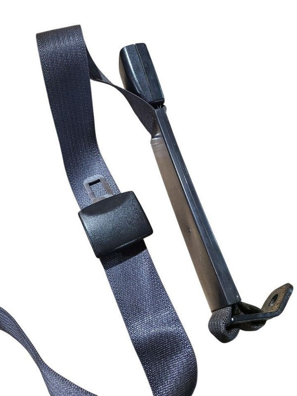 SILVRDO15 2013 Seat Belt Rear 634997