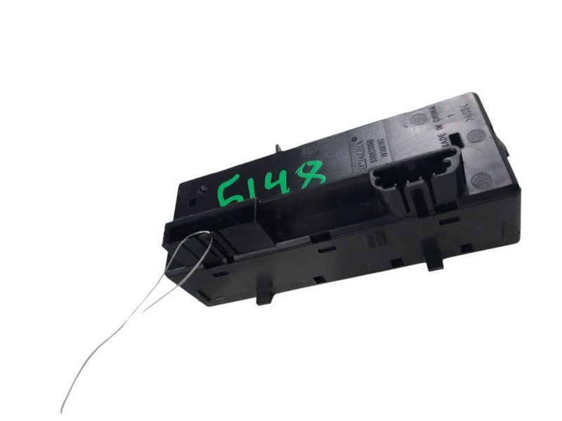 SILVRDO15 2002 Dash/Interior/Seat Switch 642061