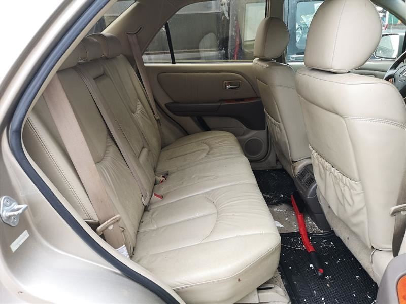 Driver Left Tail Light Tailgate Mounted Fits 00-03 LEXUS RX300 273098