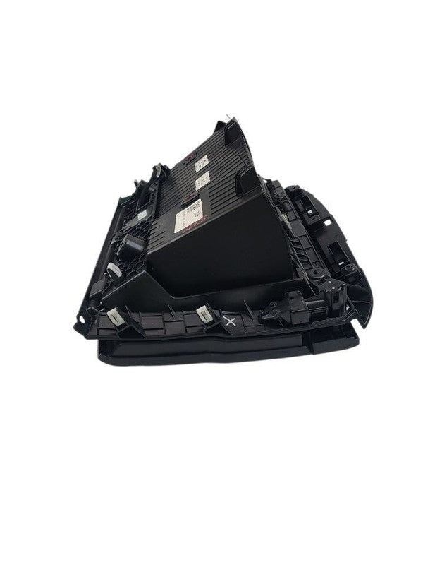 EDGE      2015 Glove Box 658650