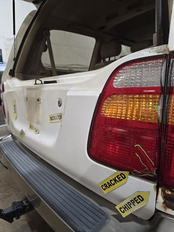 Trunk/Hatch/Tailgate Lower Fits 98-07 LAND CRUISER 632024