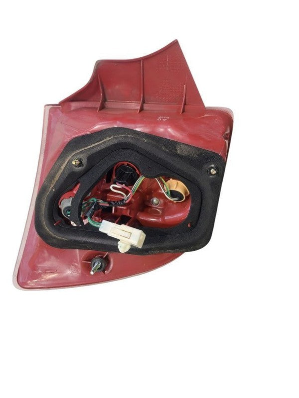 Passenger Right Tail Light Fits 03-05 CELICA 674893