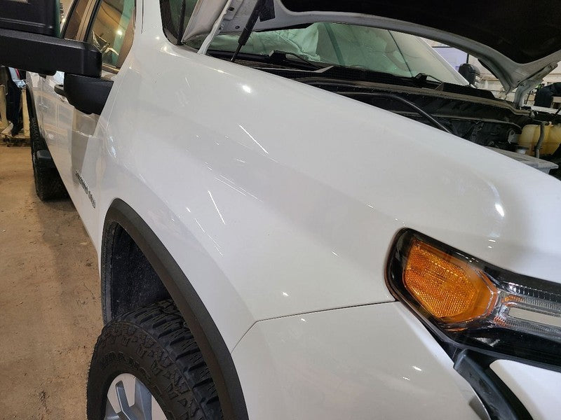 Passenger Right Fender Fits 20-26 SILVERADO 2500 PICKUP 675358