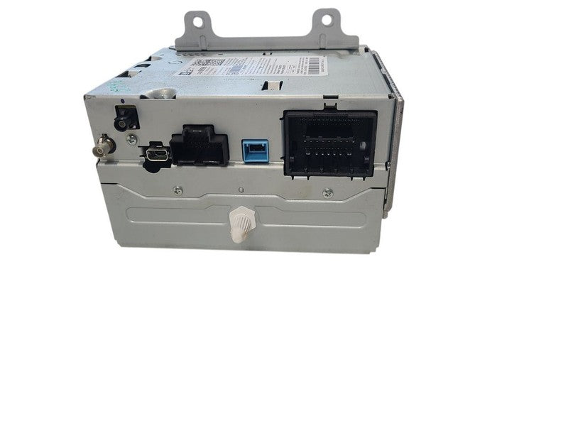 Audio Equipment Radio Receiver AM-FM-MP3-USB Opt Ufu Fits 16 EQUINOX 6