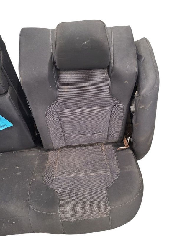 TAURUS    2014 Seat Rear 628054
