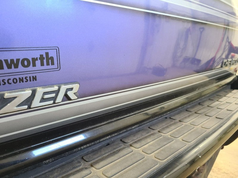 Trunk/Hatch/Tailgate Lower With Wiper Fits 95-05 BLAZER S10/JIMMY S15 