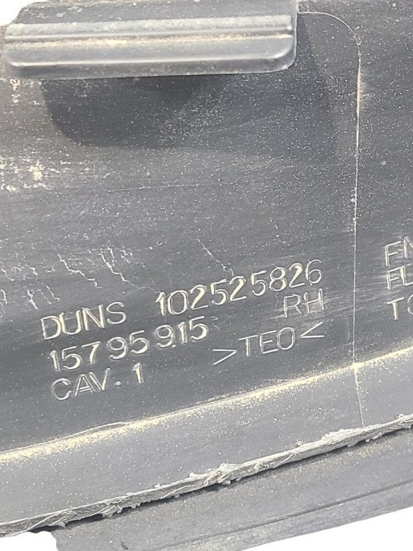 H3        2006 Fender Flare/Extension 665570