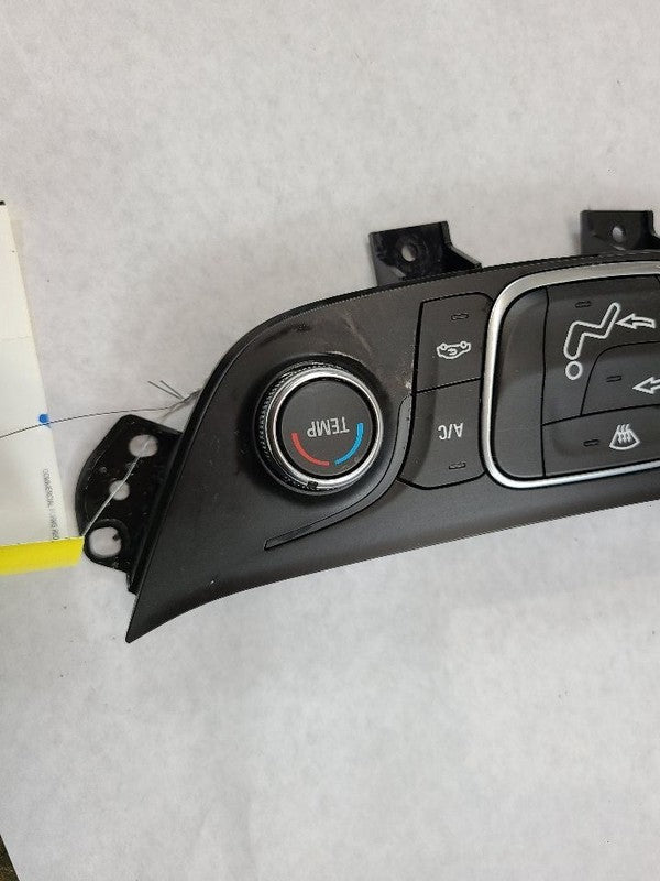 Temperature Control Panel ID 84422501 Fits 18 EQUINOX 605523