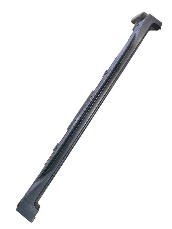 ROGUE     2018 Rocker Panel Moulding 668657