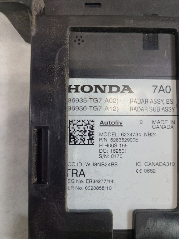 PILOT     2016 Camera/Projector 608433
