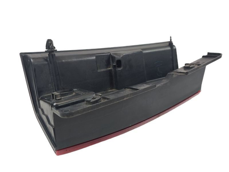 Passenger Tail Light Without Premium Collection Fits 07-14 ESCALADE 56