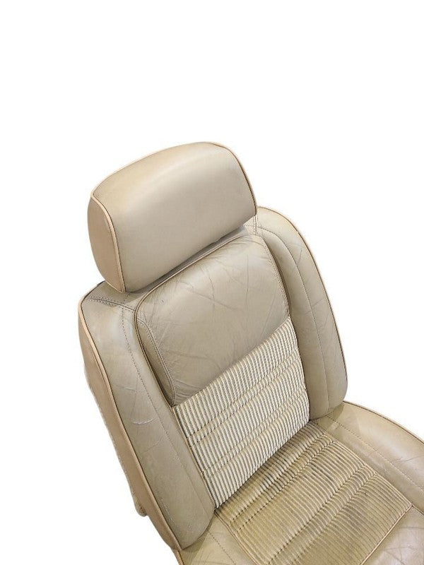 GRAND-WAG 1987 Front Seat 645883