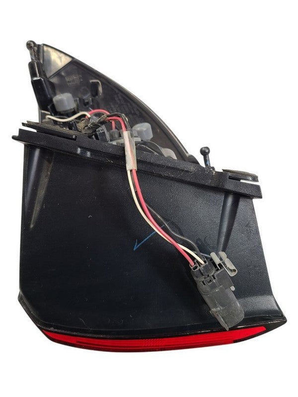 Driver Tail Light LED Lamps Quarter Panel Mounted Fits 17-19 PACIFICA 