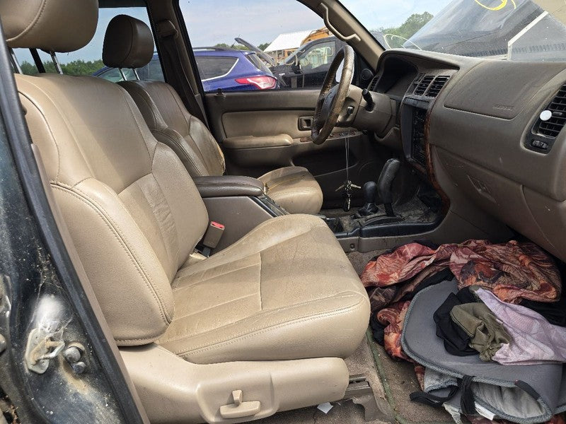 4 RUNNER  1998 Seat Belt Rear 643021