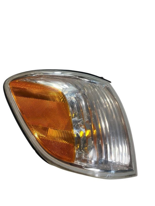 Passenger Corner/Park Light Park Lamp-turn Signal Fits 05-07 SEQUOIA 6