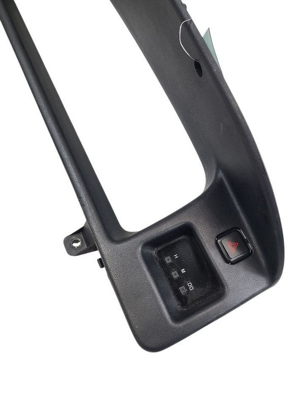 T100      1995 Dash Bezel 659440
