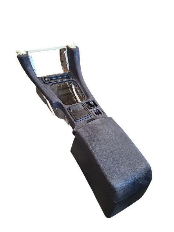 3000GT    1995 Console Front 645998