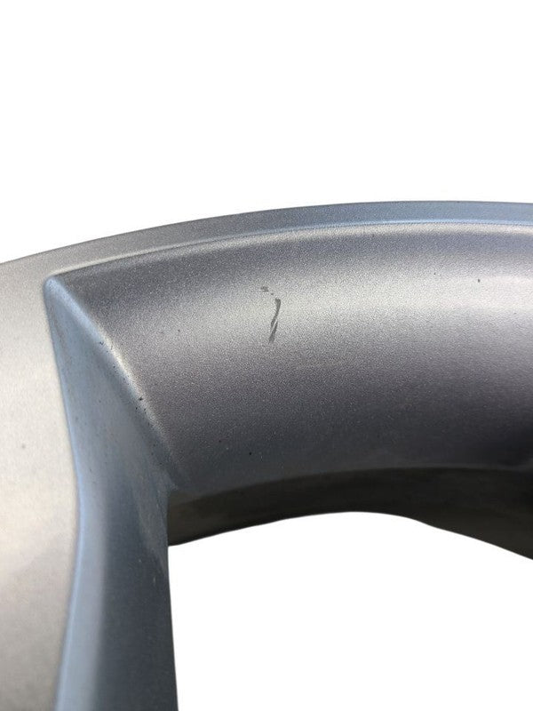 Wheel 18x7-1/2 Painted Silver Opt Rsz Fits 24-26 ENCORE GX 679803