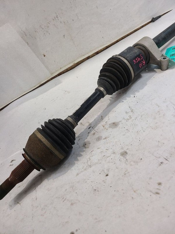 Passenger Right Axle Shaft Front FWD Fits 17-19 XT5 662630