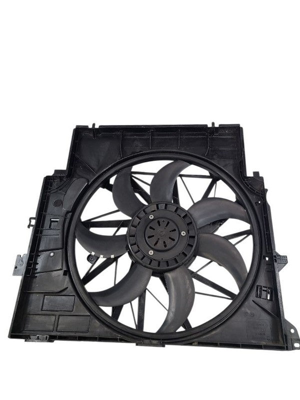 Radiator Fan Motor Fan Assembly Radiator 400 Watt Fits 13-17 BMW X3 63