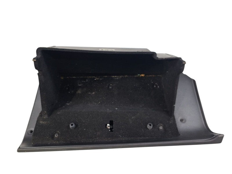 MKT       2012 Glove Box 643896