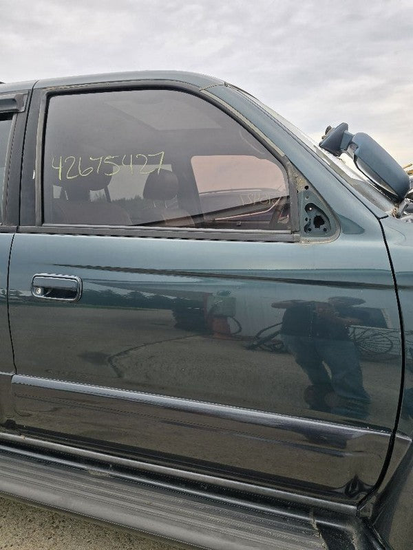 Passenger Front Door Limited Body Side Moulding Fits 96-02 4 RUNNER 64