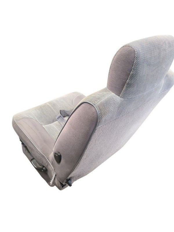 RAM1500   1996 Front Seat 662850
