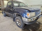 T100      1993 Seat Belt Front 638181