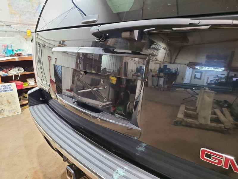 Trunk/Hatch/Tailgate With Privacy Tint Glass Fits 07-14 SUBURBAN 1500 