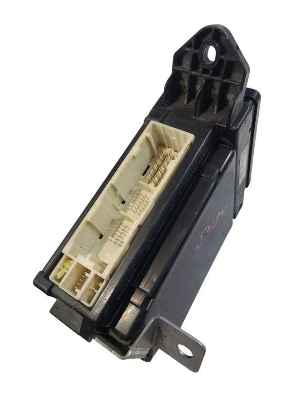 TUNDRA    2016 Fuse Box Cabin 662802