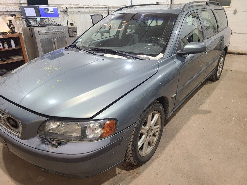 Driver Sun Visor V70 Illuminated Fits 01-04 VOLVO 70 SERIES 649809