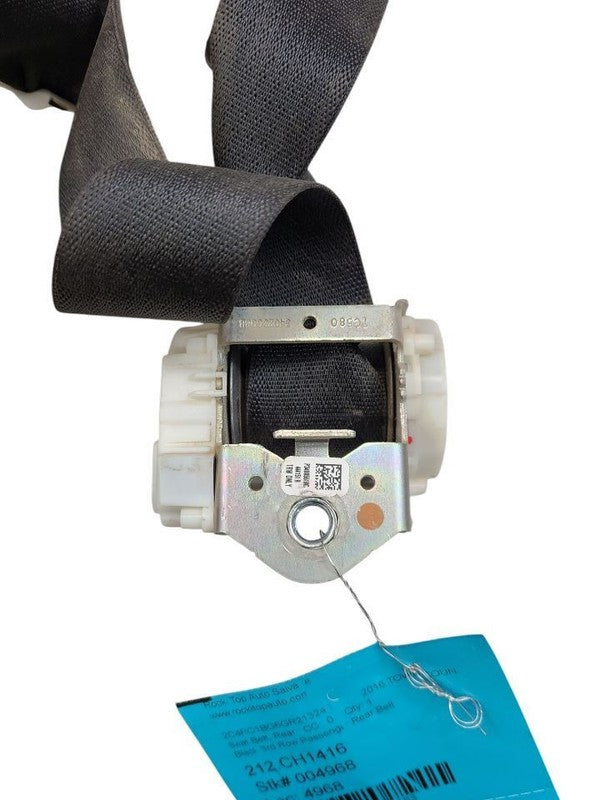 TOWN COUN 2016 Seat Belt Rear 621153