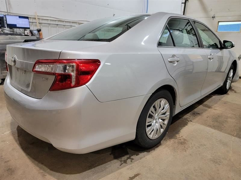 CAMRY     2012 Owners Manual 530335