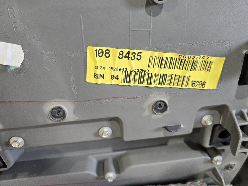 F150      2008 Front Door Trim Panel 612558