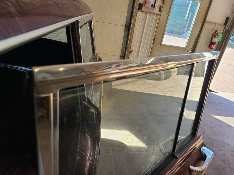 GRAND-WAG 1991 Door Moulding Rear 678956