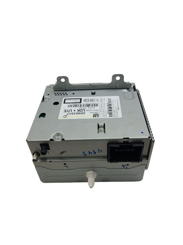Audio Equipment Radio Receiver AM-FM-XM-CD-MP3 Opt Uye Fits 11-12 CAMA