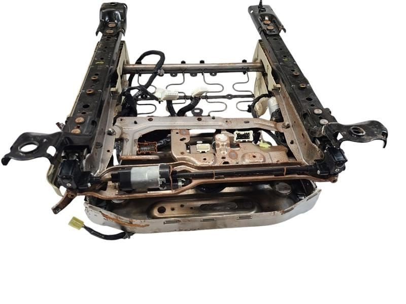 JX35      2013 Front Seat Track 600468