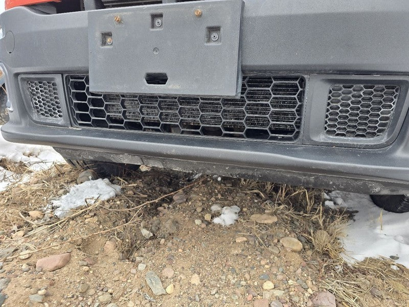 Grille Lower Center Without Tow Hooks Fits 15-18 RENEGADE 616425