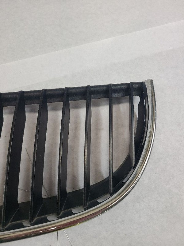 Driver Grille Canada Market Upper Bumper Fits 06-08 BMW 323i 602499